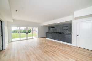 Elegant 5-Bedroom Home with Basement and Grand Living Spaces