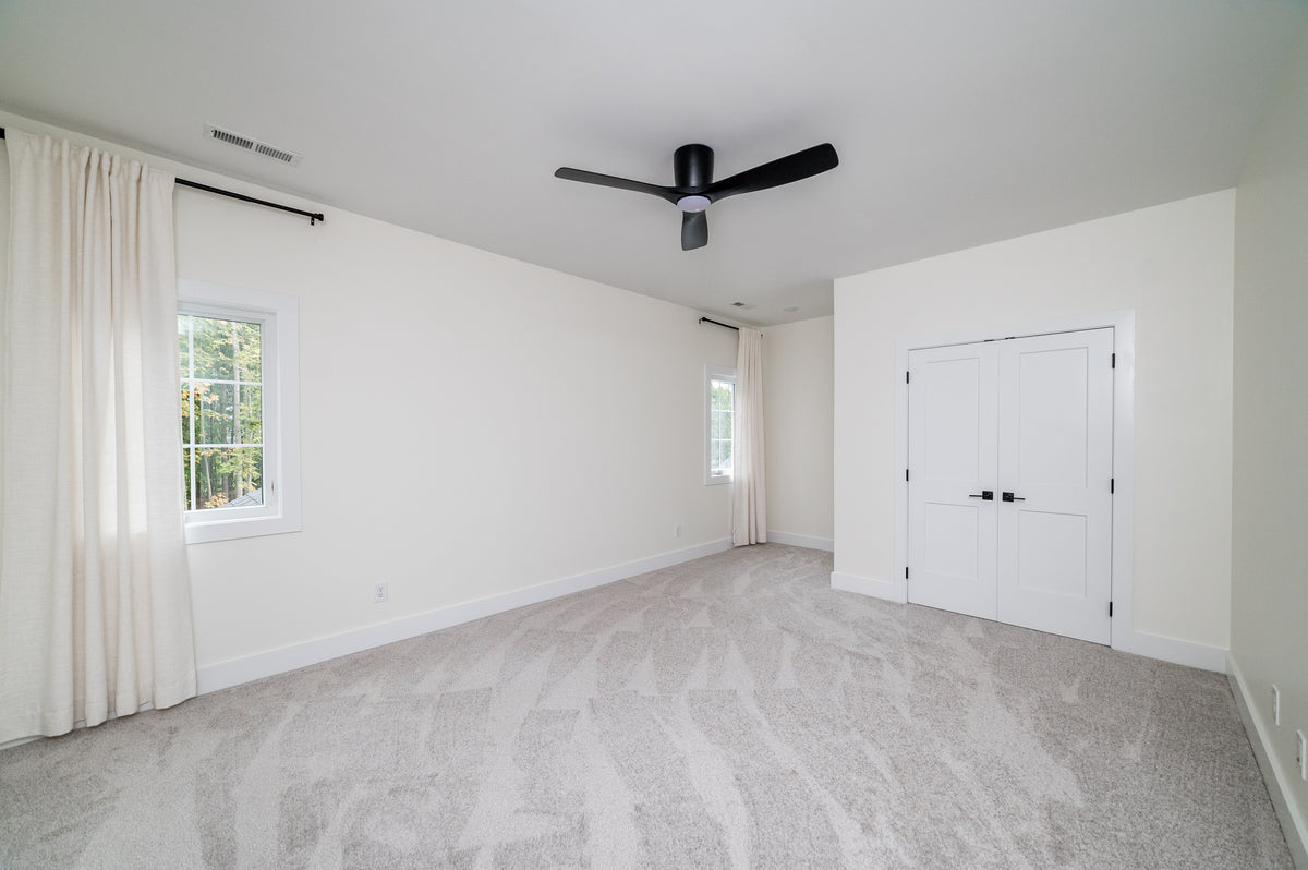 Elegant 5-Bedroom Home with Basement and Grand Living Spaces