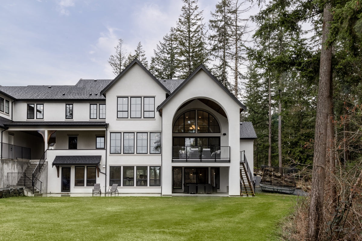 Elegant European-Style Home with Spacious Living and Versatile Features