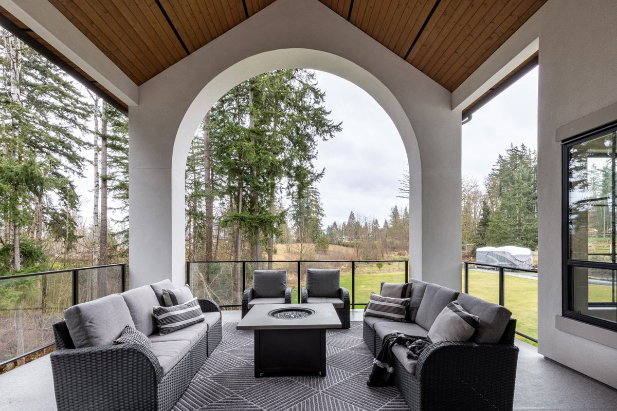 Elegant European-Style Home with Spacious Living and Versatile Features