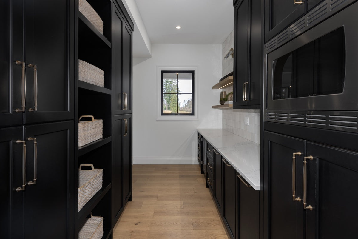 Elegant European-Style Home with Spacious Living and Versatile Features