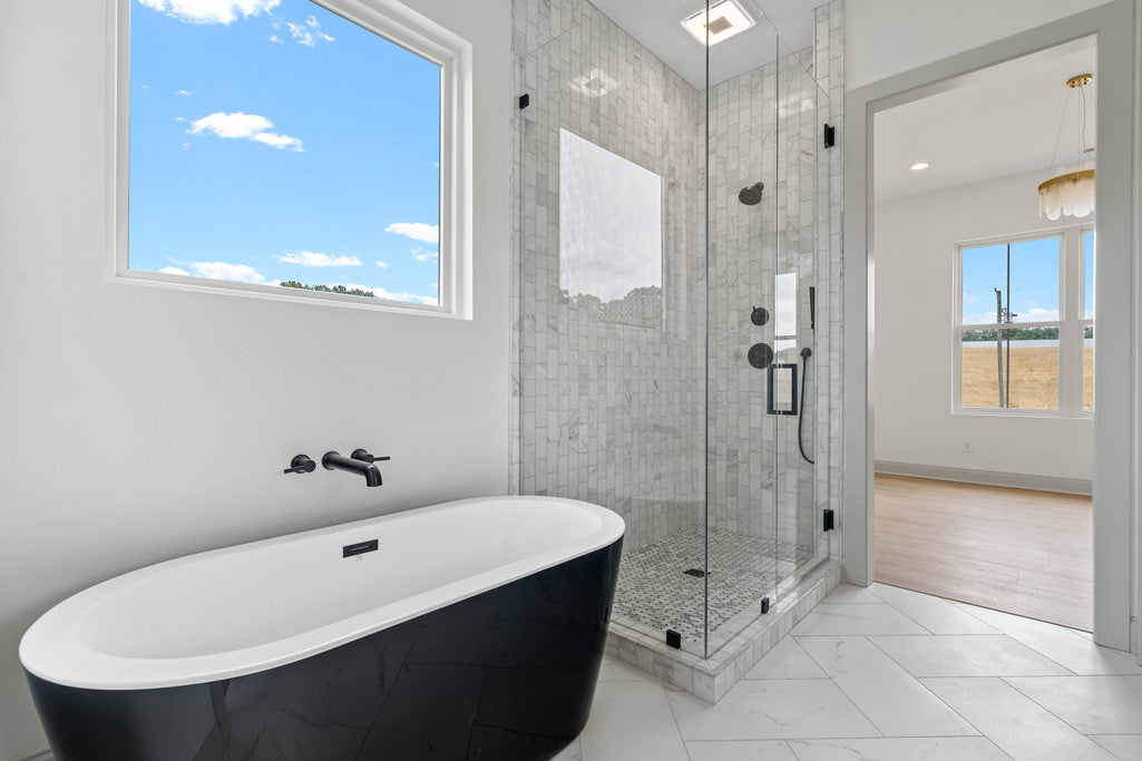 White Lily House Plan - Master Bath